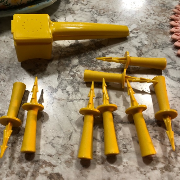 Tupperware Kitchen Vintage Tupperware Corn Holders And Buttering Tool Poshmark